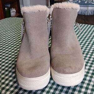 Dolce Vita Suede Sz. 7
